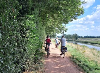Die niederländische Partnerstadt von Neuenrade bietet Fahrradtouren in Dinxperlo und Umgebung an.