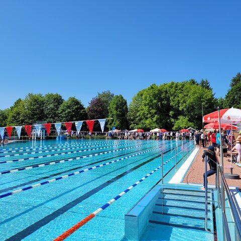 Wettkampf Freibad Neuenrade