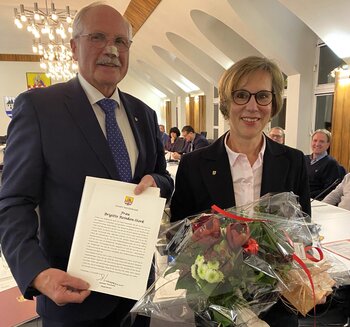Bürgermeister Antonius Wiesemann würdigte die Verdienste von Brigitte Reinken-Stork.