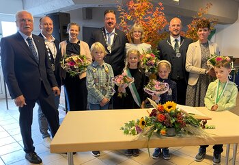 Alle Königspaare aus dem Stadtgebiet trugen sich in das Goldene Buch der Stadt ein.